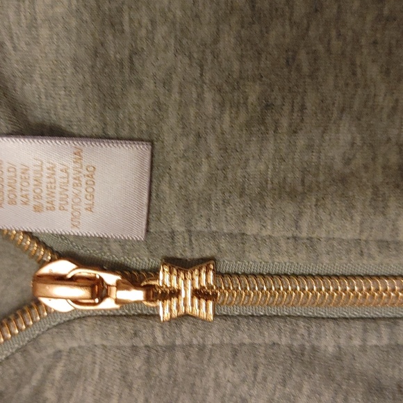 Size 4x SAVAGE FENTY ONESIE - Picture 7 of 9